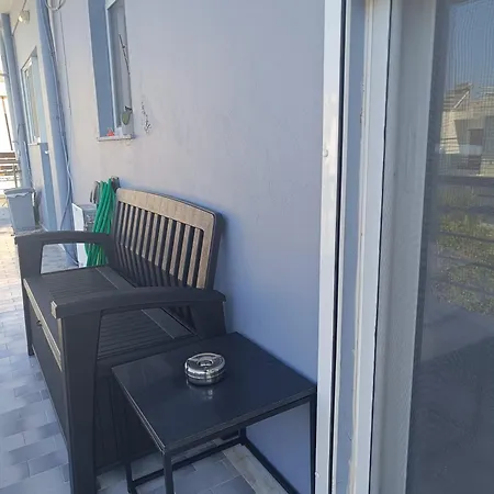 Nikolaidis